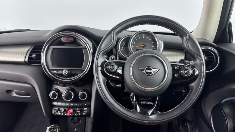 MINI Hatchback 2.0 Cooper S Exclusive II 3dr Auto [Comfort Pack] Petrol Hatchback